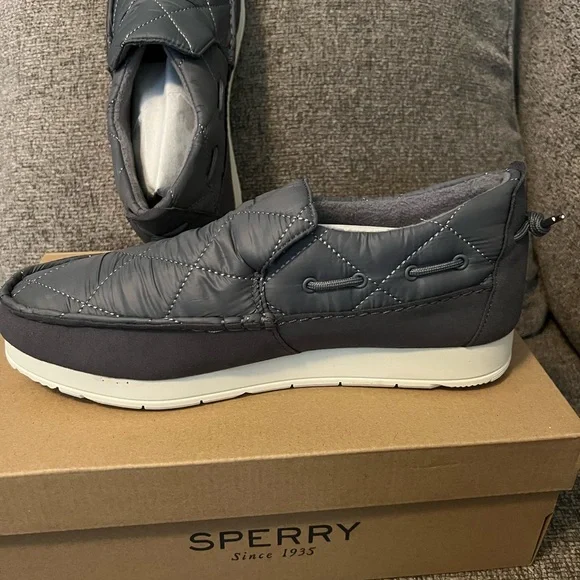 Sperry Woman’s Moc-Sider, size 10 - Picture 2 of 5